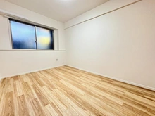 【埼玉県/戸田市南町】グランパサージュ戸田公園 洋室