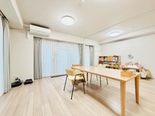【埼玉県/さいたま市南区沼影】プラウドシティ武蔵浦和ステーションアリーナ リビング・ダイニング