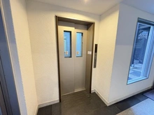 【埼玉県/さいたま市南区鹿手袋】ヴェル・ステージ武蔵浦和 共用部：エレベーター