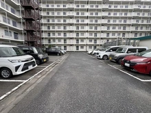 【埼玉県/さいたま市桜区西堀】メゾン浦和 A棟 駐車場