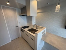 【埼玉県/さいたま市浦和区岸町】ルピアシェリール浦和岸町Viola キッチン