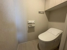 【埼玉県/さいたま市浦和区岸町】ルピアシェリール浦和岸町Viola トイレ