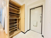 【千葉県/流山市南流山】コープ野村南流山弐番街 1号棟 玄関