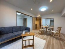 【埼玉県/さいたま市桜区西堀】ラミーユ浦和ハイライズファーストキャッスル リビング：※家具調度品等は販売価格に含まれません。