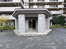 【埼玉県/さいたま市桜区西堀】ラミーユ浦和ハイライズファーストキャッスル エントランス