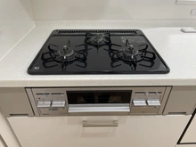 【埼玉県/戸田市大字新曽】藤和シティホームズ戸田 キッチン：三口コンロ