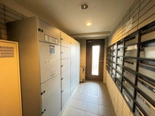 【埼玉県/戸田市本町】コスモ戸田公園アーバンステージ メールBOX・宅配BOX