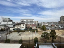 【埼玉県/戸田市本町】コスモ戸田公園アーバンステージ 眺望：共用廊下より撮影