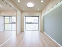 【東京都/板橋区坂下】蓮根サンハイツ リビング・ダイニング：（左）洋室