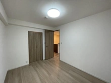 【埼玉県/戸田市本町】コスモ戸田公園グレイスフォルム 洋室