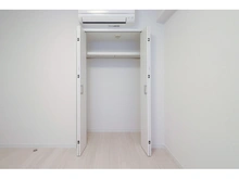 【埼玉県/さいたま市桜区栄和】ラポート浦和 洋室：クローゼット