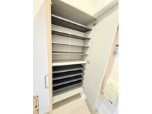 【埼玉県/さいたま市南区白幡】白幡第2コーポサンキョー 収納：玄関