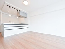 【埼玉県/さいたま市南区白幡】南浦和センチュリーマンション リビング・ダイニング