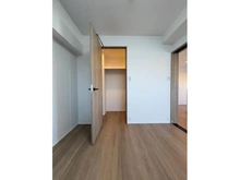 【埼玉県/朝霞市膝折町】アーベイン朝霞エルディア 収納