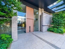 【埼玉県/志木市本町】プラウドシティ志木本町 センターコート エントランス