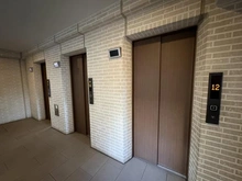 【埼玉県/志木市本町】プラウドシティ志木本町 センターコート エレベーター