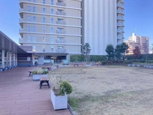 【埼玉県/さいたま市南区別所】プラウドタワー武蔵浦和レジデンス 敷地内