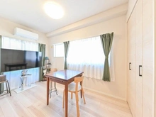 【東京都/世田谷区北沢】笹塚マンション 洋室：家具・調度品は含みません。