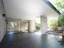 【東京都/世田谷区若林】グランドメゾン三軒茶屋プレイス エントランス