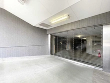 【東京都/世田谷区三軒茶屋】レグノ・スイート三軒茶屋 駐車場