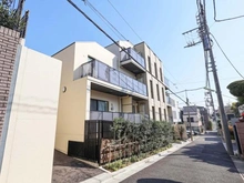 【東京都/世田谷区代沢】オープンレジデンシア下北沢ヒルズ 前面道路