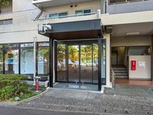 【東京都/江戸川区清新町】清新北ハイツ 2号棟 エントランス