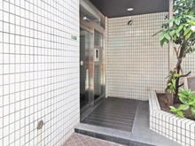 【東京都/世田谷区三軒茶屋】ワコーレ三軒茶屋 エントランス