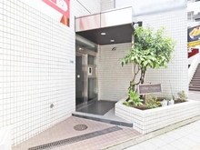 【東京都/世田谷区三軒茶屋】ワコーレ三軒茶屋 エントランス