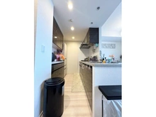 【東京都/世田谷区駒沢】クレヴィア駒沢大学 キッチン