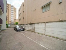【東京都/目黒区目黒】目黒パークホームズ 駐車場