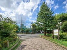 【東京都/世田谷区池尻】シーアイマンション駒場 A棟 池尻3丁目公園（現地より約600m）