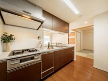 【東京都/足立区新田】アクアテラ　ブロード・スクエア キッチン