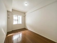 【東京都/足立区新田】アクアテラ　ブロード・スクエア 洋室