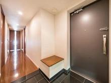 【東京都/足立区新田】アクアテラ　ブロード・スクエア 廊下