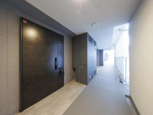 【東京都/世田谷区玉川】プラウド二子玉川 玄関