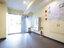 【東京都/世田谷区三軒茶屋】三軒茶屋サンハイツ エントランス