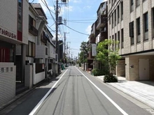 【東京都/世田谷区上馬】Brillia駒沢大学 前面道路