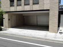 【東京都/世田谷区上馬】Brillia駒沢大学 駐車場