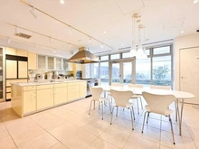 【神奈川県/横浜市神奈川区栄町】ザ・ヨコハマタワーズ タワーウエスト 共用施設：キッチンスタジオ