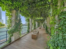 【東京都/品川区東品川】品川イーストシティタワー 天王洲アイル第一水辺広場（現地より約710m）