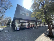 【東京都/江東区豊洲】スカイズ タワー＆ガーデン ダイエー豊洲店（現地より約490m）