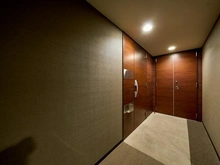 【東京都/港区港南】ワールドシティタワーズ ブリーズタワー1棟 玄関