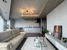 【東京都/江東区東雲】ビーコンタワーレジデンス LDK：※家具調度品等は販売価格に含まれません。