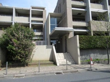 【東京都/世田谷区上北沢】上北沢コートテラス アプローチ