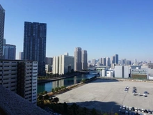 【東京都/江東区塩浜】ファミール浜園 共用部：14階共用廊下からの眺望
