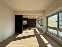 【東京都/文京区本郷】赤門アビタシオン 洋室：（奥）ダイニングキッチン