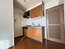 【神奈川県/横浜市鶴見区栄町通】アーバンヒルズ鶴見 キッチン