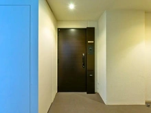 【神奈川県/海老名市扇町】グレーシアタワーズ海老名イースト 玄関