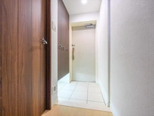 【神奈川県/横浜市鶴見区鶴見中央】イクシア横浜鶴見 玄関