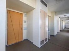 【神奈川県/横浜市鶴見区鶴見中央】イクシア横浜鶴見 玄関